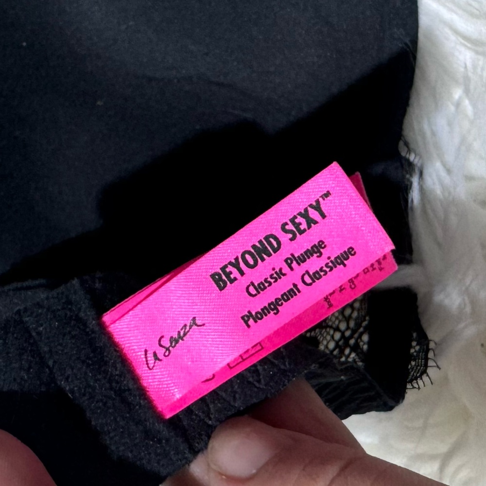 La Senza beyond sexy black lace bra sizzle 32DD - Picture 4 of 5